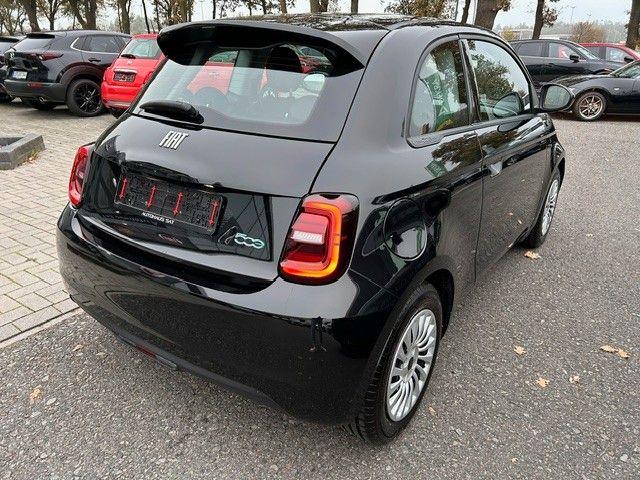 Fiat 500e - Bild 2
