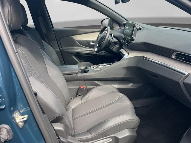 Peugeot 3008 GT 1.2 NAVI+LED+CAM+PDC+SITZHZG+ACC+CARPLAY