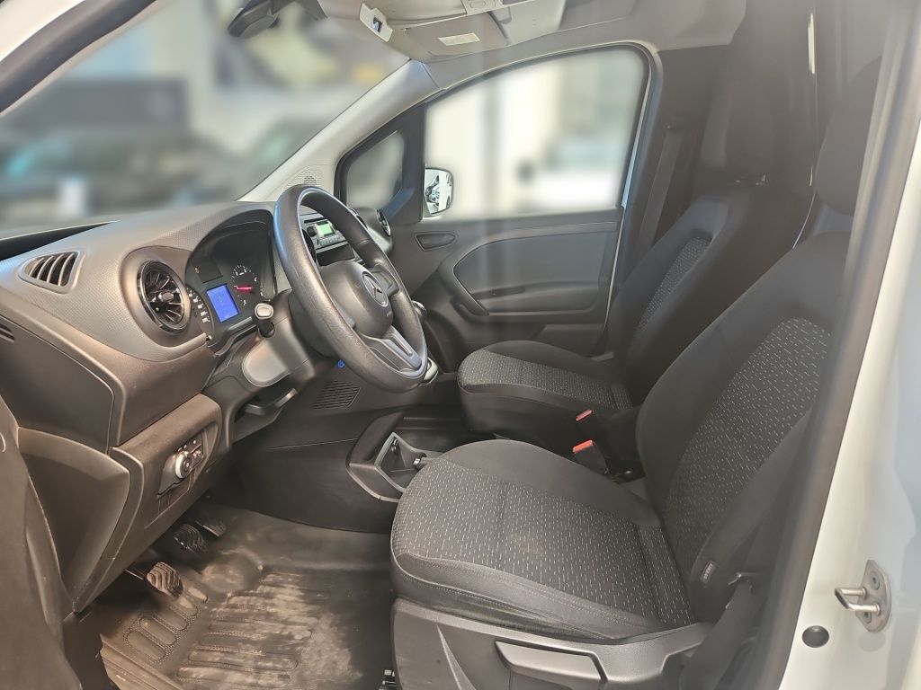 Fahrzeugabbildung Mercedes-Benz Citan 108 Kasten BASE Standard Klima PTS hi.