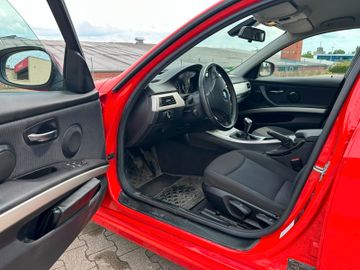 BMW 320 - 11
