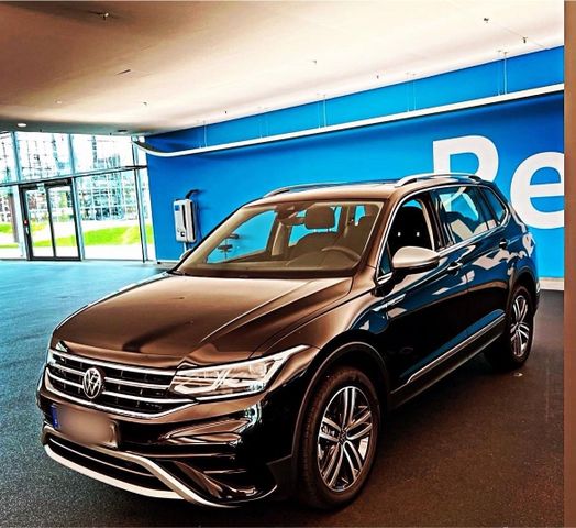 Volkswagen Tiguan Allspace Elegance 2,0l T...