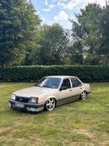 Opel Ascona C Airride/Luftfahrwerk - Opel Ascona: Limousine