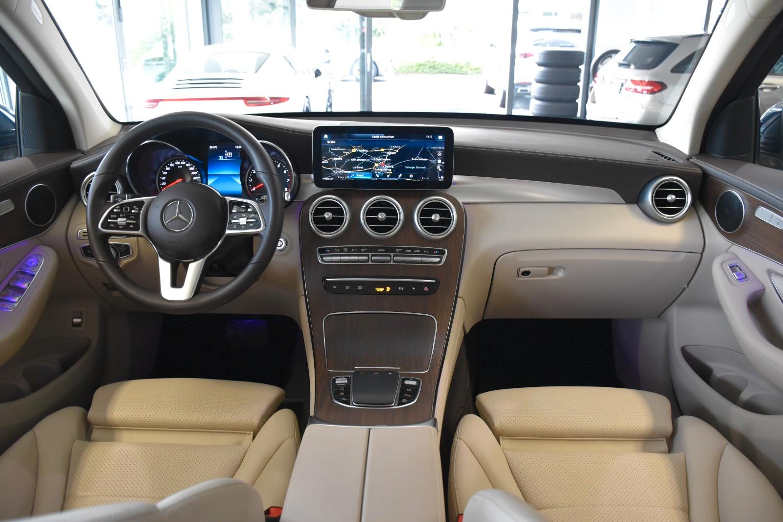 Mercedes-Benz GLC 200 4Matic 9G EXCLUSIVE”LEDER BEIGE”1.HAND”