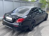Mercedes-Benz E 63 S AMG*NEUER MOTOR*WIDE*360°ACC*LIFT*PANO - Mercedes-Benz E 63 AMG: Limousine