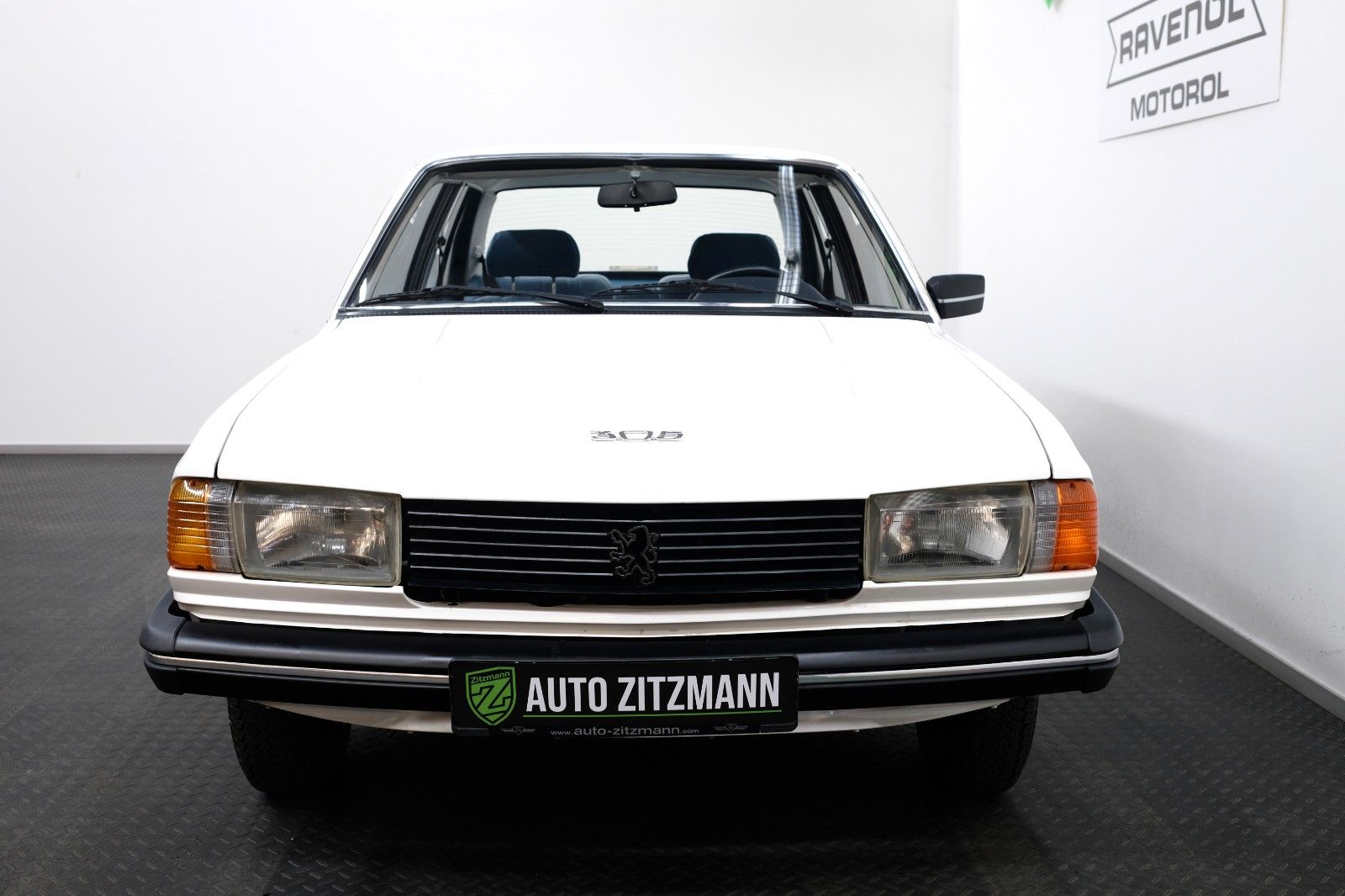 Fahrzeugabbildung Peugeot 305SR  AHK++OLDTIMER++H-ZULASSUNG