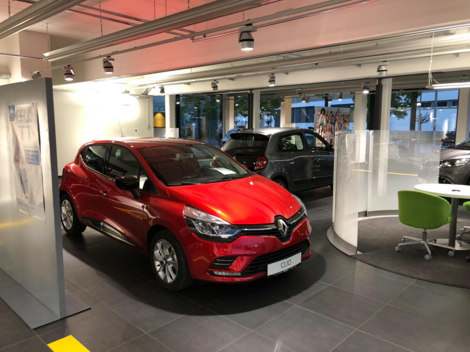 showroom-image-top