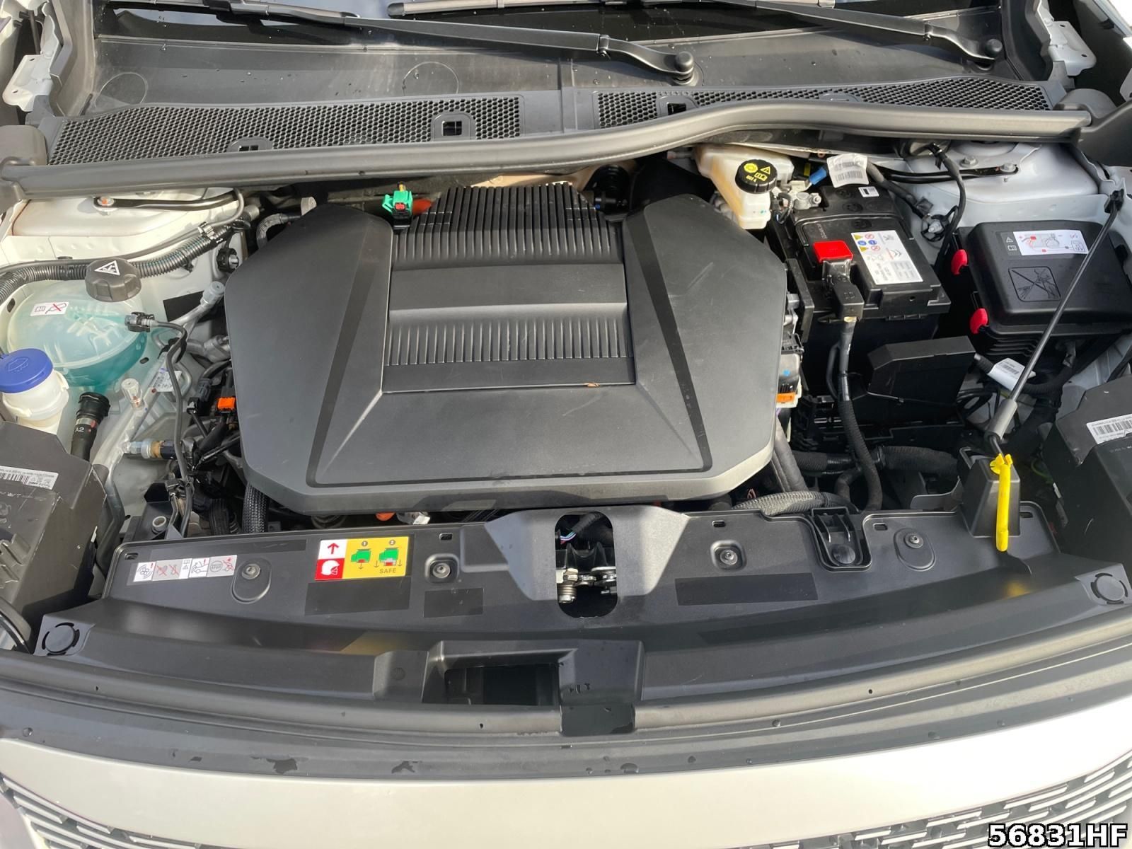 Fahrzeugabbildung Peugeot 2008 e-2008 GT