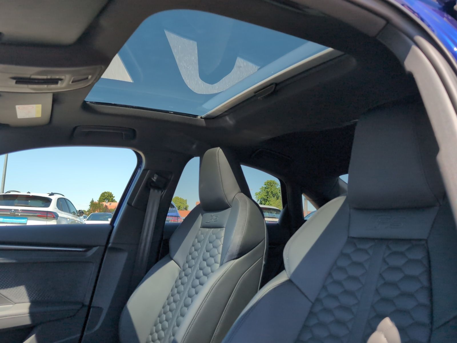 Audi RS3 - Bild 17