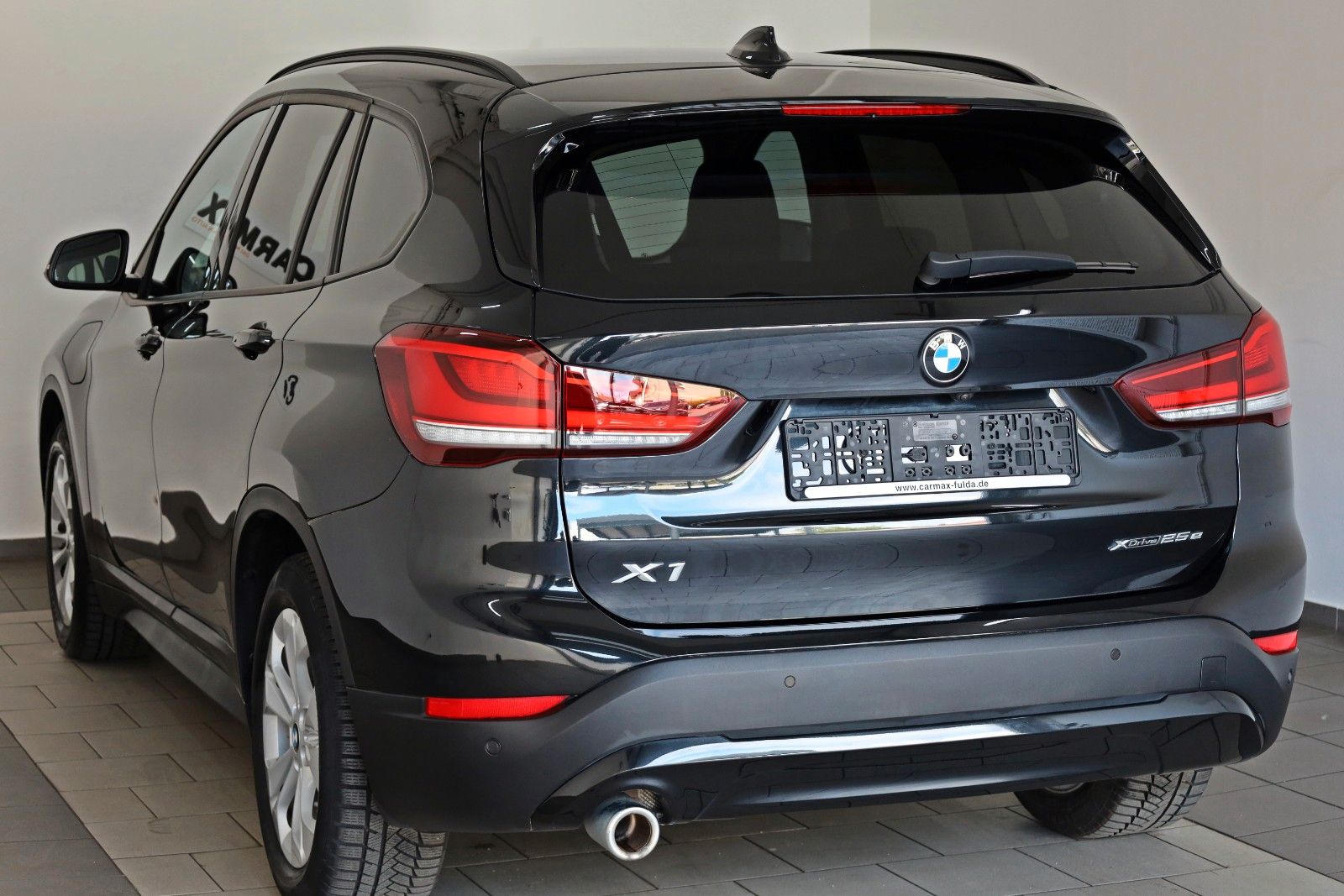 Fahrzeugabbildung BMW X1 xDrive 25e Advantage Leder,Navi,LED,Kamer,HUD