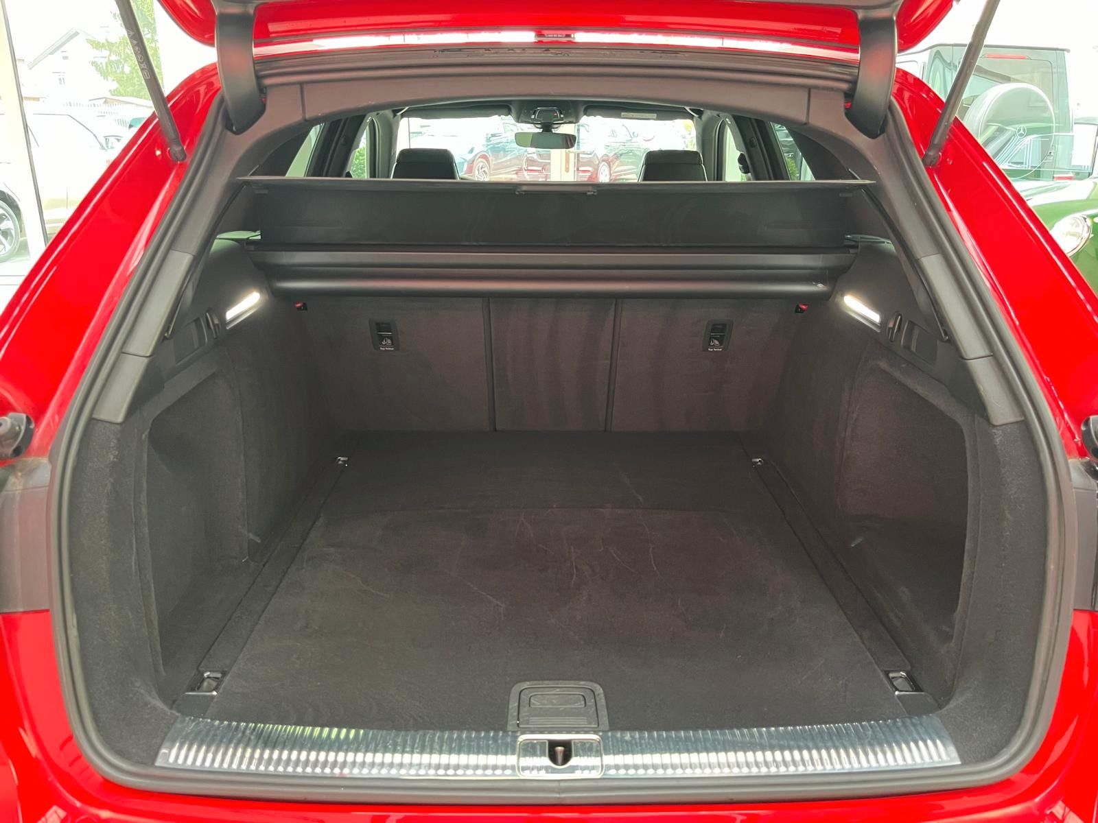 Fahrzeugabbildung Audi RS 4 Avant 2.9 TFSI quattro*Dynamic*Matrix*360°*