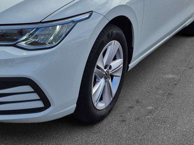 Golf VIII Variant 2.0 TDI Life *NAVI*DAB+*LED*SH