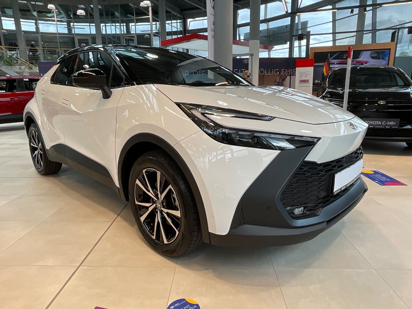 Toyota C-HR 2.0 FWD Teamplayer ACC LED Navi SHZ 2xKlima foto 4