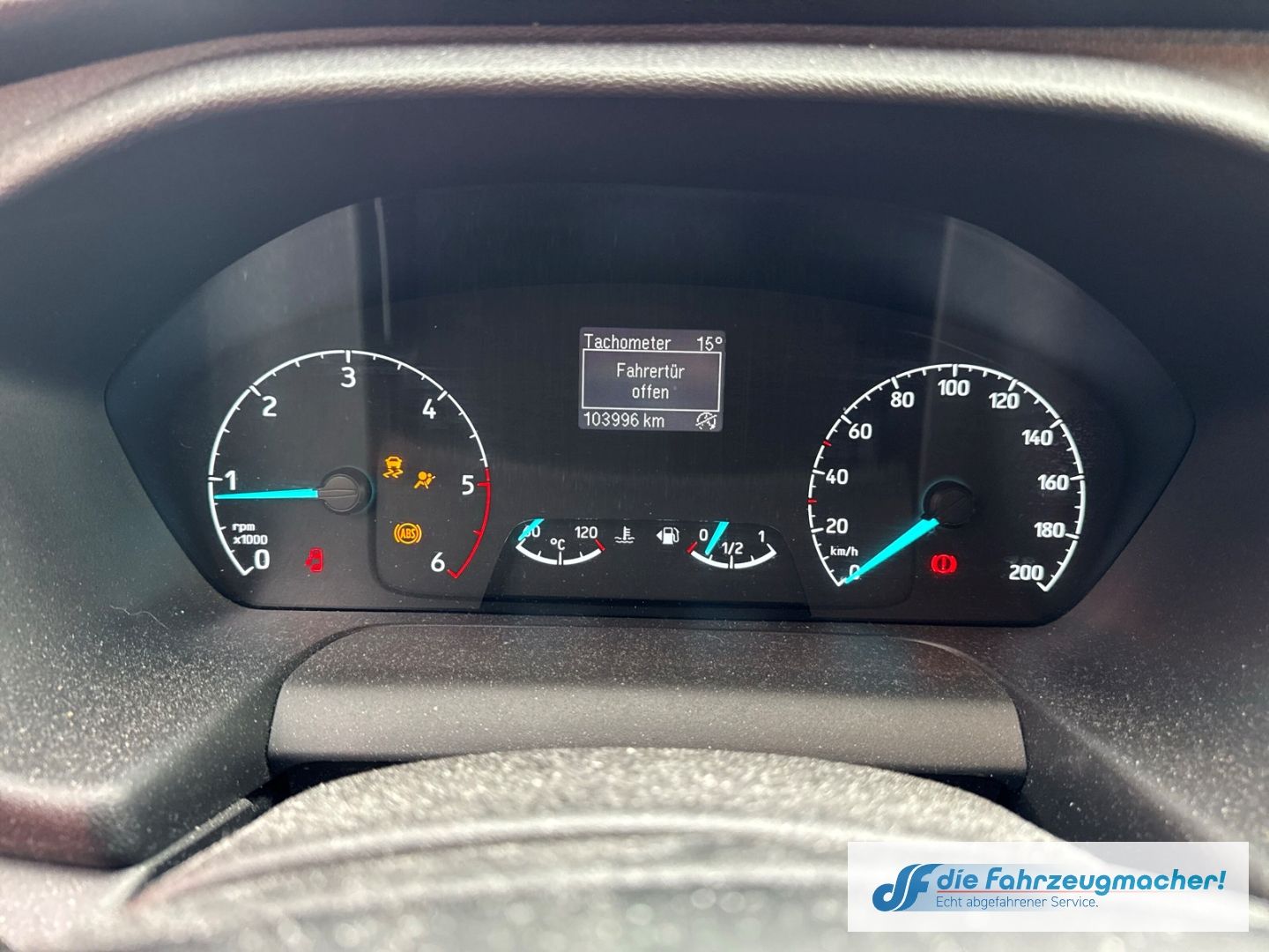 Fahrzeugabbildung Ford Transit Custom Trend 2.0 TDCi  *UNFALLWAGEN *724