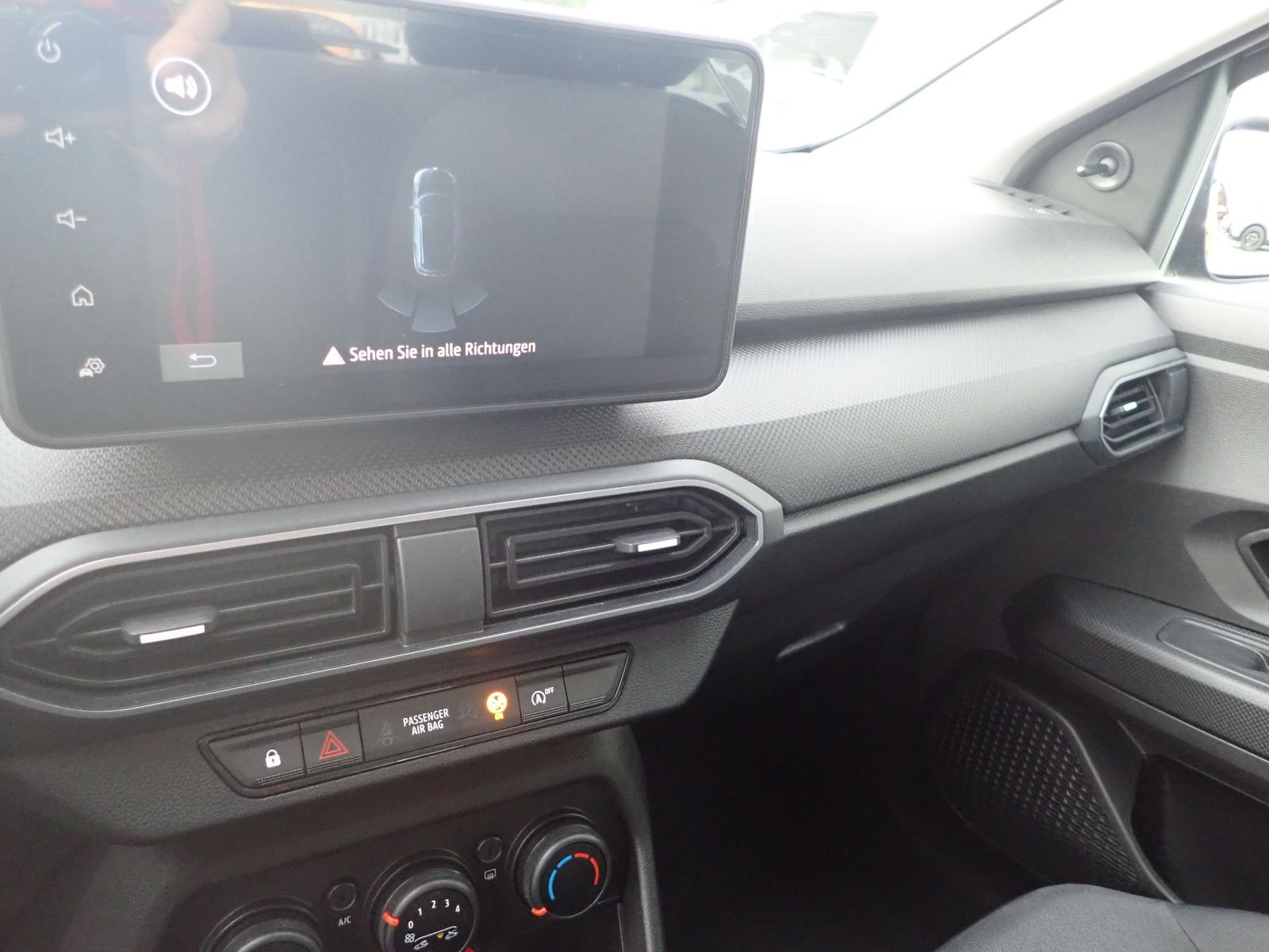 Fahrzeugabbildung Dacia Sandero Essential SCe 65