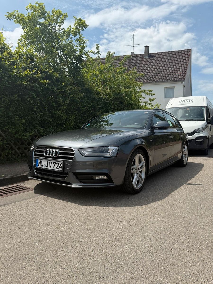 AUDI A4