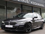BMW 530 d Touring M Sportpaket*Individual*HUD*20" - BMW 530: Sportpaket 530d M
