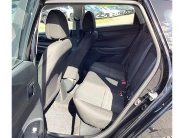 Hyundai i20 - 8