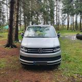 Volkswagen T6 Multivan 4Motion, Sperre, DSG, StHz, Dynaudio - silberne Volkswagen T6 Multivan
