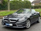 Mercedes-Benz SLK 250 Roadster AMG Paket BlueEfficiency - Mercedes-Benz SLK 250 mit Benzin-Antrieb