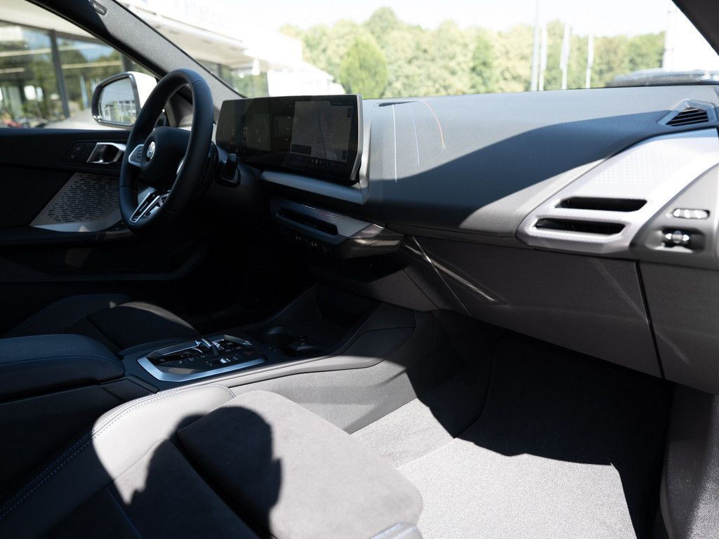 BMW 220 Gran Coupé - Bild 8