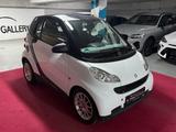 Smart ForTwo coupe Basis 52 kW Cam Klima Servo Navi 3H - gebrauchte Smart ForTwo aus dem Jahr 2007