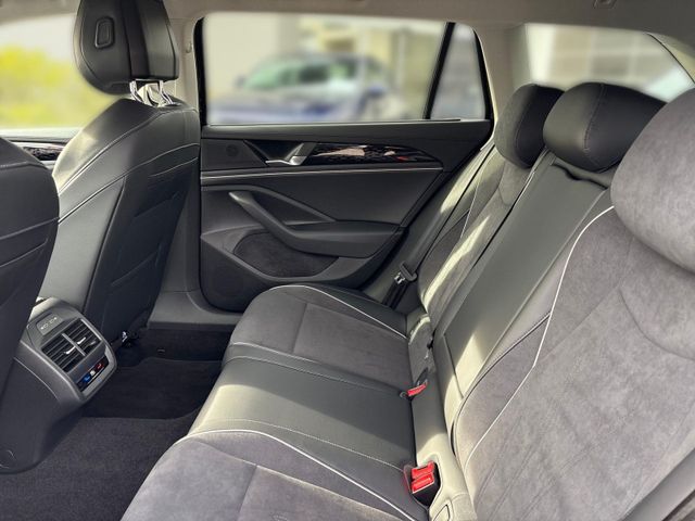 Passat Variant 2.0 TDI DSG ELEGANCE +AHK+KAMERA+