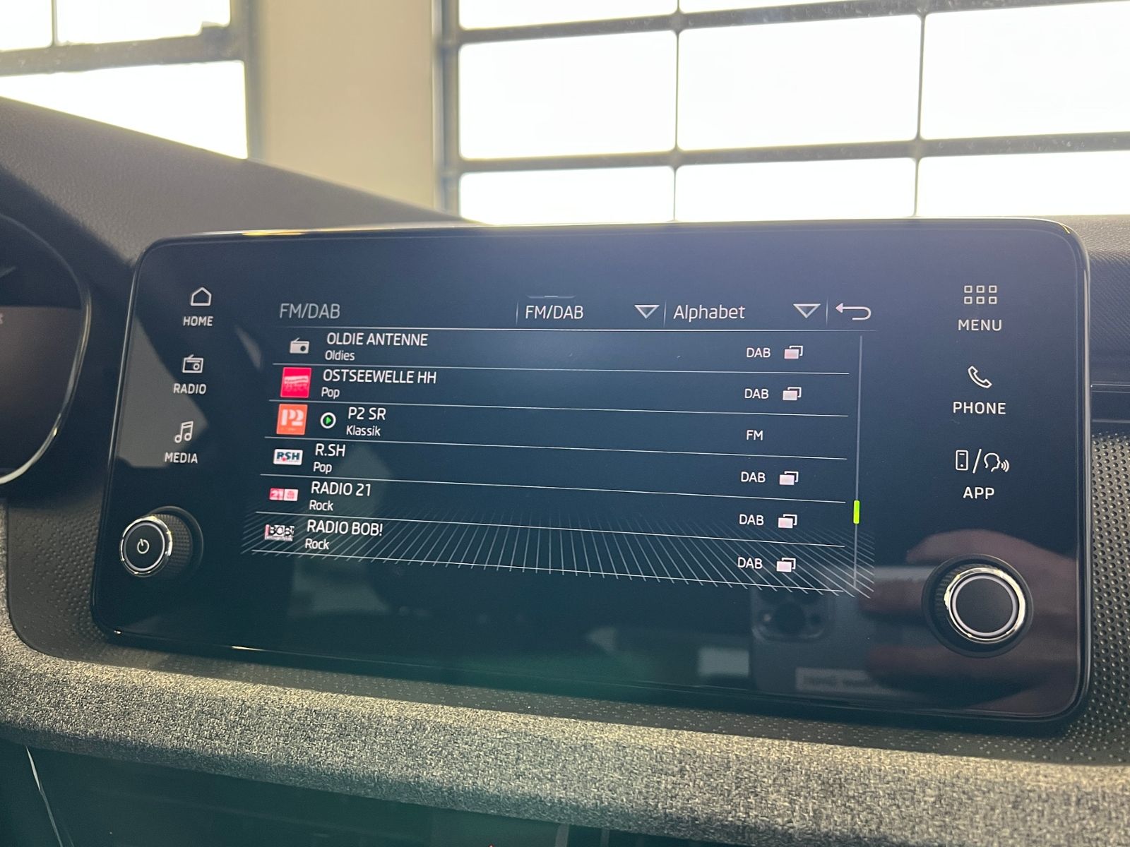 Fahrzeugabbildung SKODA Scala Selection 1.5 TSI DSG *LED, ACC, SmartLink