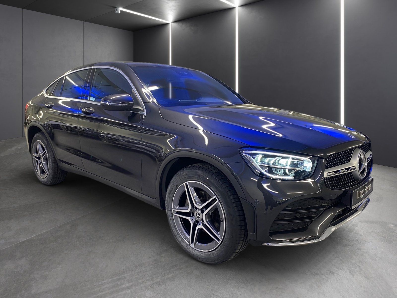Fahrzeugabbildung Mercedes-Benz GLC 200 4M AMG*AHK*Kamera*Totwinkel*LED*Spurhalt