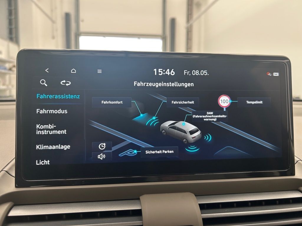 Fahrzeugabbildung Hyundai INSTER EV 49 kWh Prime 2xKlima 360 AUT KlimaA SD
