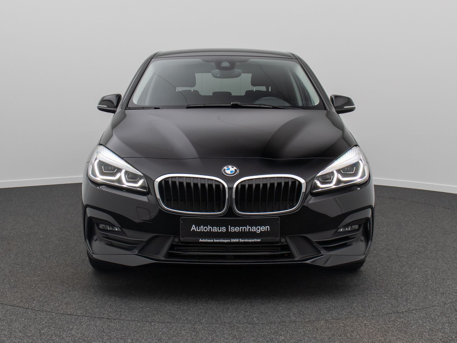 Fahrzeugabbildung BMW 218i Active Tourer LED Navi Kamera ParkAs Komfor