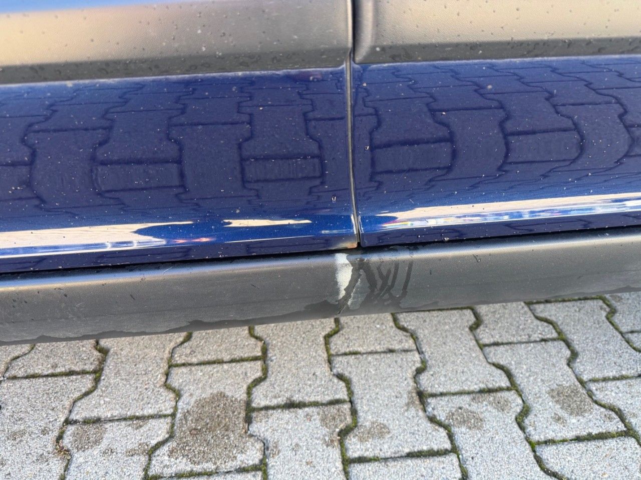 Fahrzeugabbildung SKODA Yeti Active 4x4 TDI - nur an Händler / Gewerbe