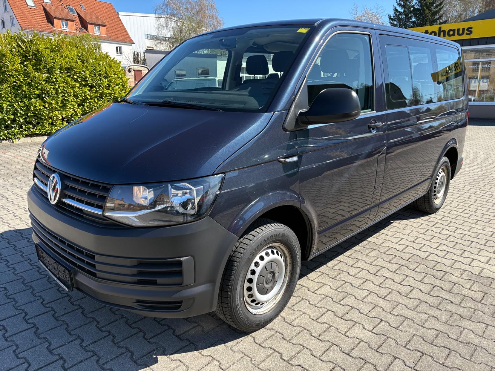 Volkswagen T6 2.0 TDI Bus Kombi / Solar / Camping / Bett /