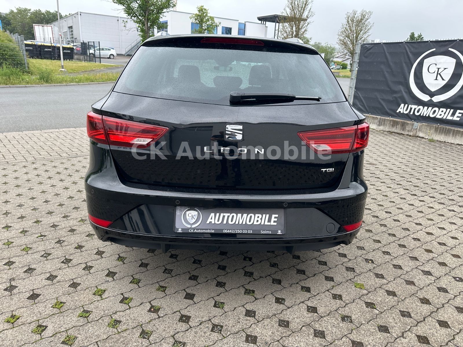 Fahrzeugabbildung SEAT Leon ST Style Automatik/Navi/Pano/Klimaa/LED/AHK