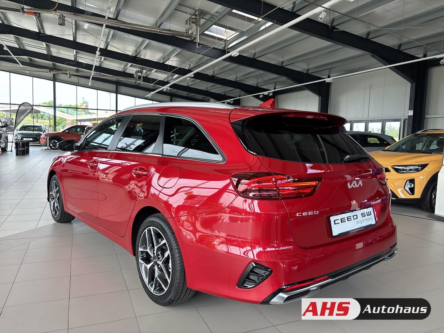 Kia Ceed_sw 1.6 PHEV Platinum Edition Klima Sitze Me