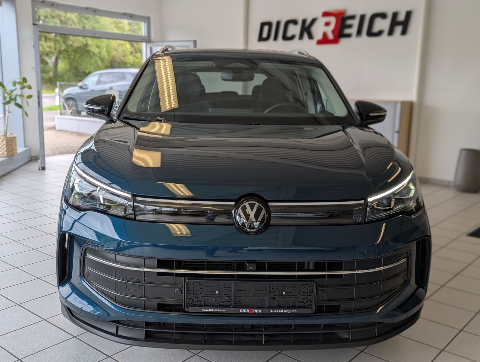 Volkswagen Tiguan 1.5 eTSI ENERGY HD-Matrix 360 AHK 19 foto 2