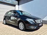Mercedes-Benz B 180 BlueEfficiency 1.6 |SHG|Sitzhzg|Navi| - Mercedes-Benz B 180: Blueefficiency