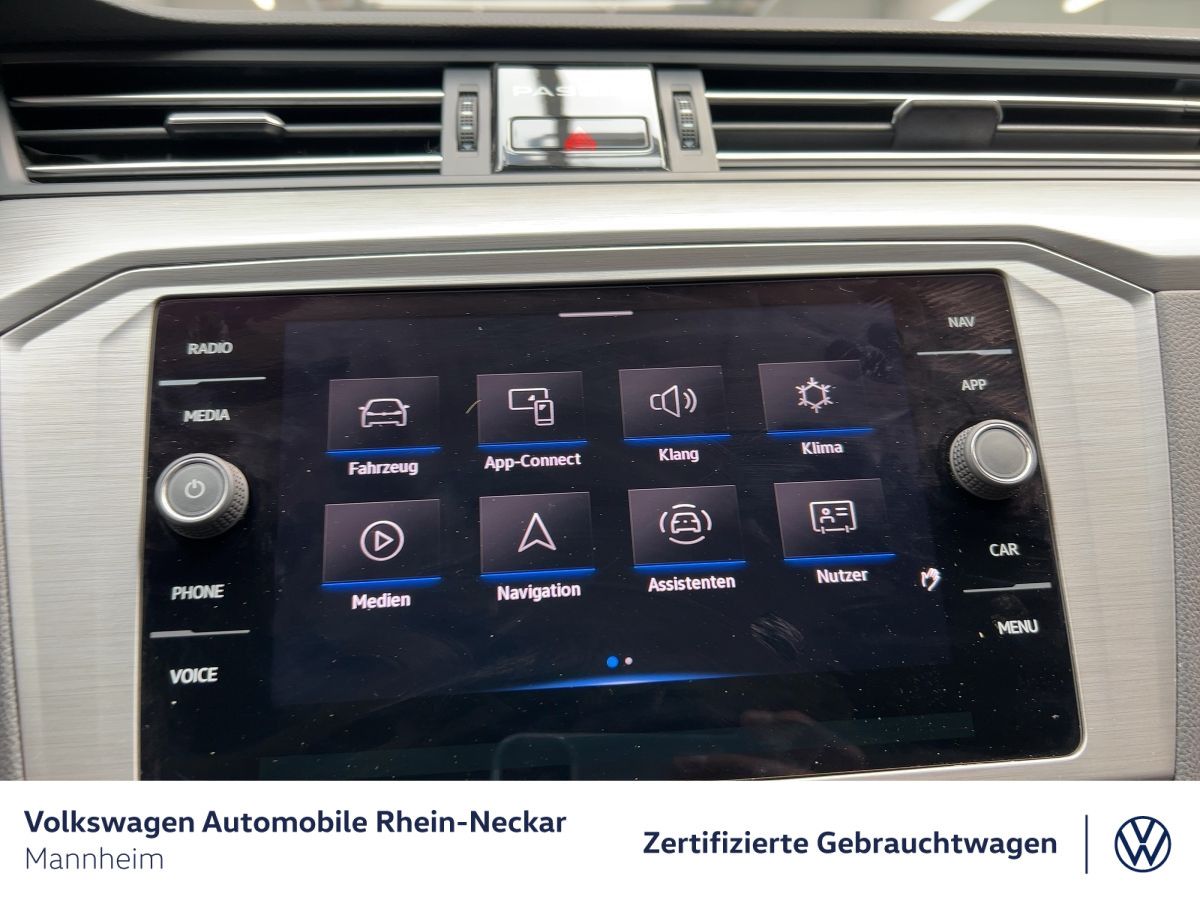Volkswagen Passat Variant - Bild 15