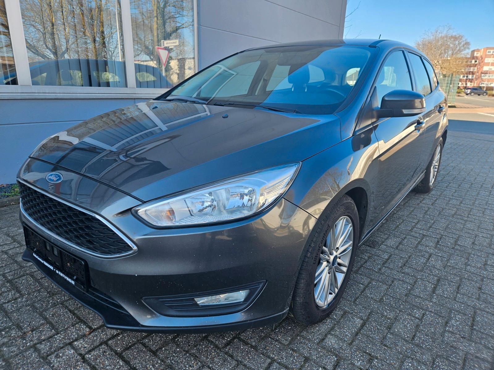 Ford Focus Turnier Business Ahk,Navi,Sitzheizung