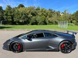 Lamborghini Huracán LP610-4/LİFT/SCHECKHEFT/KAMERA/KERAMİK - gebrauchte Lamborghini Huracán aus dem Jahr 2016