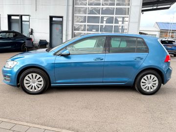 Volkswagen Golf - 8