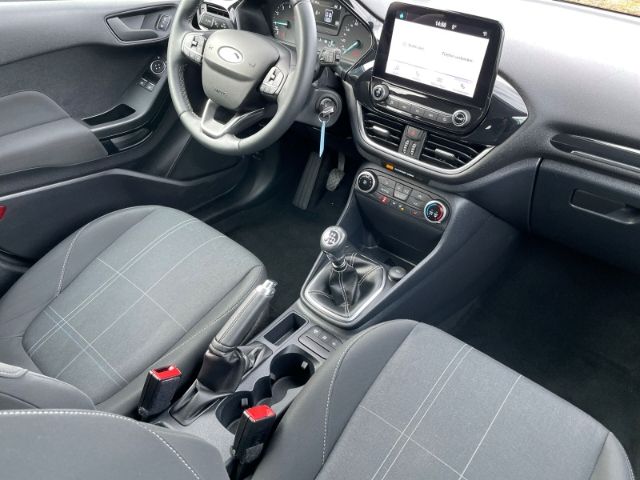 Fahrzeugabbildung Ford Fiesta 1.0 EcoBoost Cool & Connect Sitzheizung,