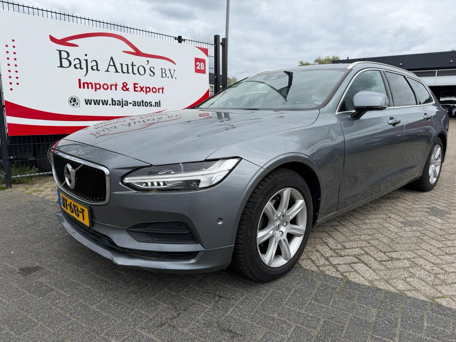 Volvo V90 2.0 D4 Momentum Pro**NT-613-T**
