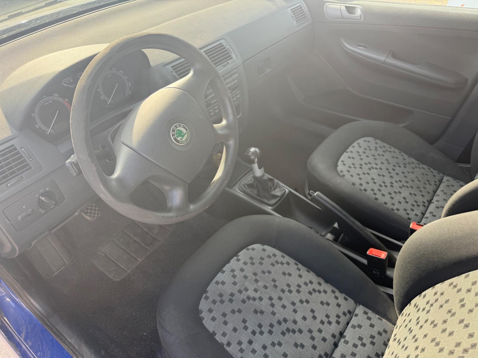 Skoda Fabia 2008 — photo 8