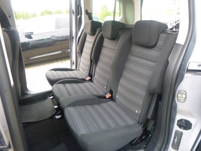 Fahrzeugabbildung Opel Combo Life E >AHK/Navi/Einparkhilfe<