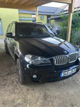 BMW X5 xDrive40d  Scheckheft gepflegt  - BMW X5 aus 2012 mit Diesel-Antrieb
