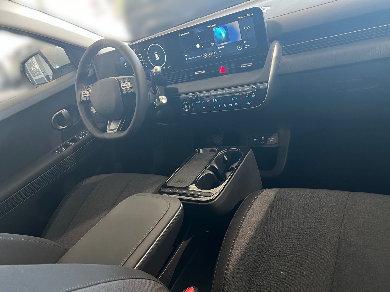 Fahrzeugabbildung Hyundai IONIQ 5 Elektro 63 kWh Wärmepumpe Navi LED