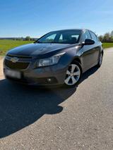 Chevrolet Chevrolte Cruze 1.8 Limousine Scheckheftge... - Chevrolet Cruze: 1.8