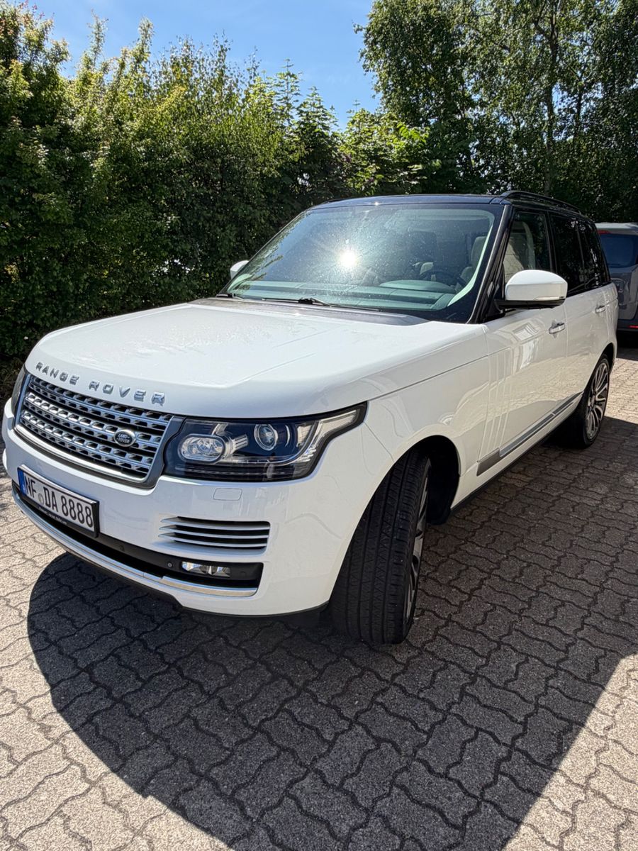 Land Rover Range Rover 4.4 SDV8 Autobiography