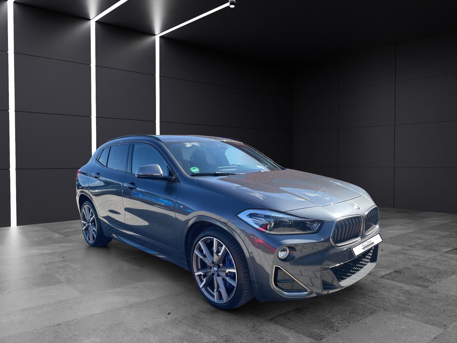 Fahrzeugabbildung BMW X2 M35i xDrive *Automatik*Allrad*Head-up*H&K*