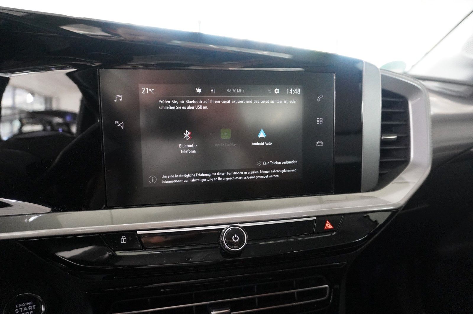 Fahrzeugabbildung Opel Mokka-e ELEGANCE 3-PHASIG NAVI/LED/KAMERA/SPORT